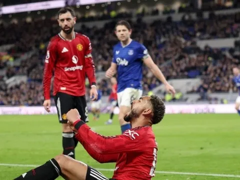 8 ngôi sao Man Utd được Oliver Glasner đánh giá cao