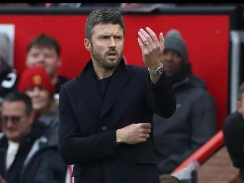 Sky Sports ngả mũ khi Carrick đưa MU lên top 3