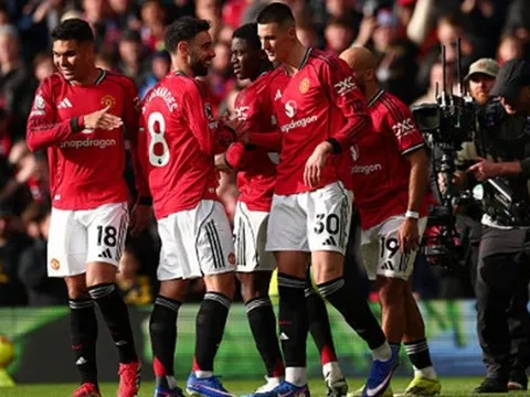 5 điểm nhấn MU 2-1 Palace: Nghịch lý Lacroix; Đẳng cấp Bruno