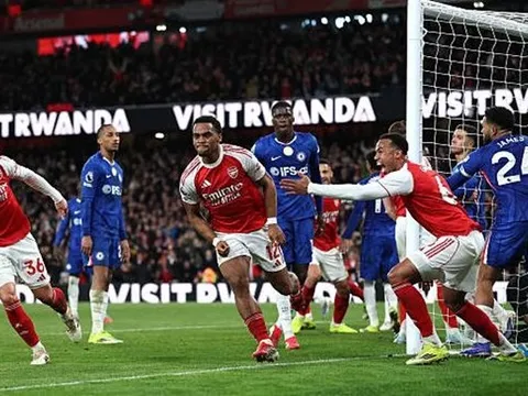 Arsenal hạ Chelsea bằng thứ vũ khí phạt góc đáng sợ