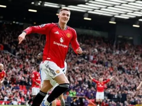 4 người hùng và 1 nốt trầm của MU sau màn ngược dòng trước Palace