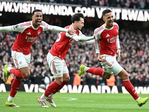 Arsenal đánh đổi sự hoa mỹ lấy hiệu quả tối thượng
