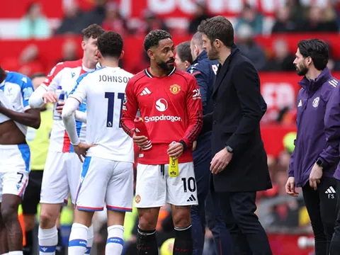 Carrick hé lộ chỉ đạo giúp Cunha tạo bước ngoặt