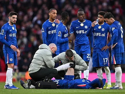 Giải mã 4 lý do khiến Chelsea gục ngã trước Arsenal