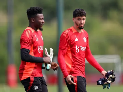 Sự xuất sắc của Lammens đặt dấu chấm hết cho Onana