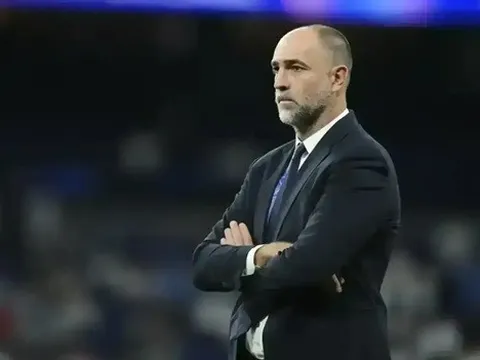 Tudor chê Tottenham yếu kém cả 3 tuyến