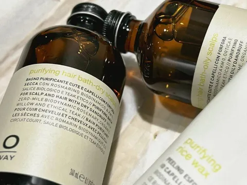 Giao mùa, vì sao da đầu dễ xuất hiện gàu?