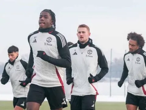 Lời giải cho cánh trái MU gọi tên "quái thú" 1m96 Kukonki