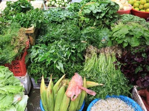 5 loại rau đáng mua nhất lúc này, giá rẻ, ít calo, chợ nào cũng có