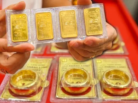 Chuyên gia kinh tế cha sẻ: 4 bí quyết mua vàng chỉ lãi không lo lỗ