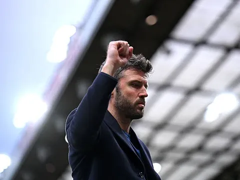 Này Man Utd, không phải Carrick thì là ai?