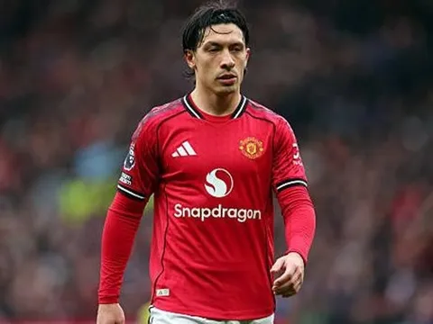 Carrick xác nhận Martinez chưa sẵn sàng đấu Newcastle