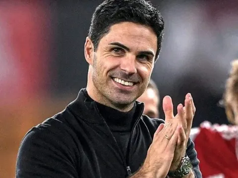 Cuộc cách mạng tuyến giữa của Arsenal trước Brighton