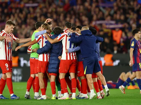 Atletico sống sót qua thảm họa tại Camp Nou