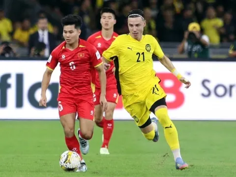 Safee Sali can ngăn Malaysia dùng 7 sao nhập tịch đấu VN