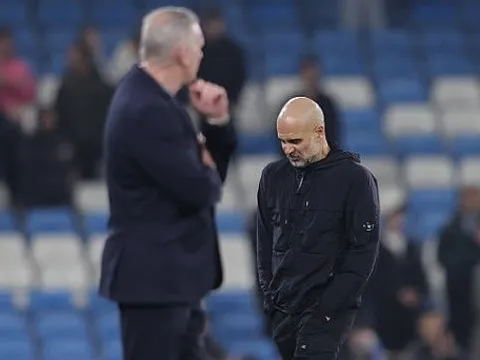 Pep Guardiola khẳng định Man City chưa bỏ cuộc trước Arsenal