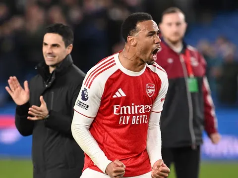 Man City mất quyền tự quyết, Arsenal cần bao nhiêu điểm để vô địch?