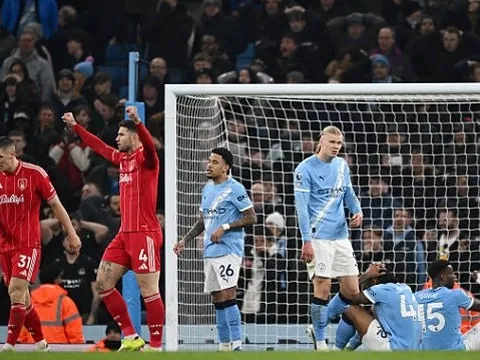 Man City rạn nứt đúng lúc Arsenal bản lĩnh nhất