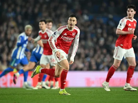 Cựu sếp PGMOL phẫn nộ vụ Arsenal thoát phạt đền