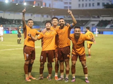 Ghi 3 bàn cho HAGL, Minh Tâm lần đầu lên tuyển U23 Việt Nam