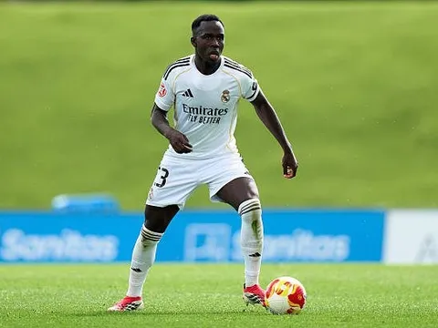 Real Madrid gọi "ngọc quý" Lamini Fati đấu Celta Vigo