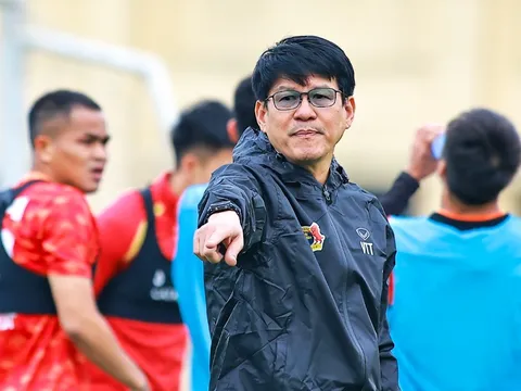 Soi trận Ninh Bình vs Đà Nẵng: Tướng mới đổi vận