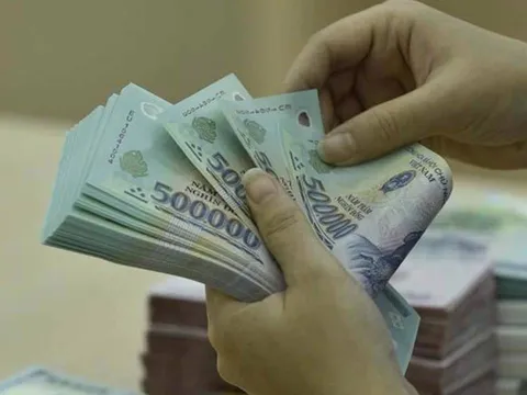 Lộ trình tăng lương cơ sở 2026: Hàng triệu cán bộ, công chức sắp được tăng thu nhập?