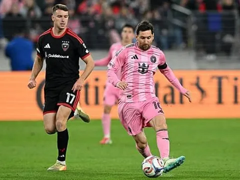 Messi ghi bàn thứ 899 giúp Inter Miami thắng sát nút