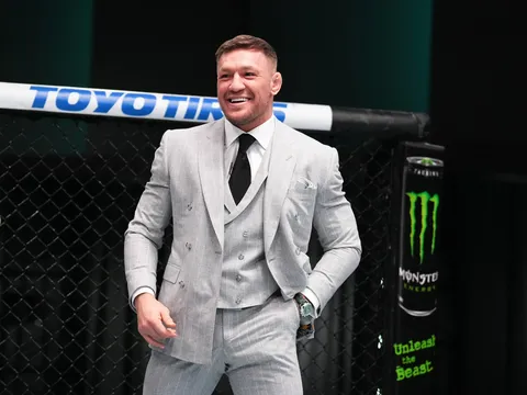 McGregor mỉa mai đại chiến UFC 326, tuyên bố hạ đẹp cả Holloway lẫn Oliveira