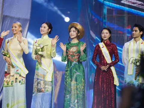 Hoa hậu Thanh Thảo vừa làm Đại sứ, vừa diễn vedette tại Lễ hội Áo dài TP.HCM 2026
