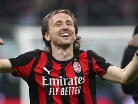 Modric khen AC Milan chiến đấu với tinh thần của Sergio Ramos