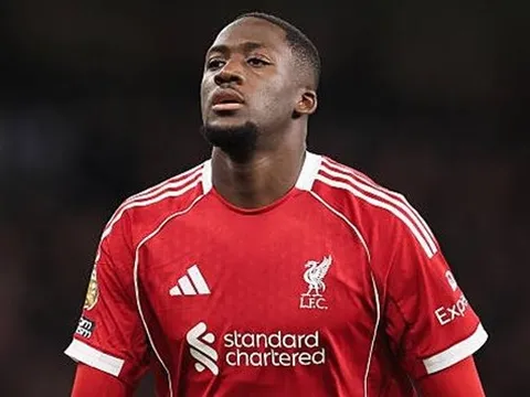 Real Madrid chi 15 triệu euro lôi kéo Konate rời Liverpool