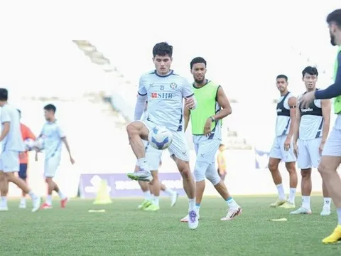 SHB Đà Nẵng thắp sáng hy vọng sau trận hòa Ninh Bình