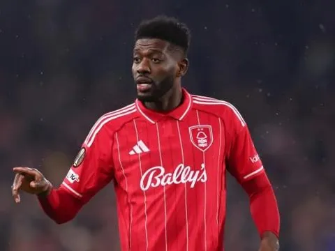 MU tìm thấy người thay Casemiro hoàn hảo với 43 triệu bảng