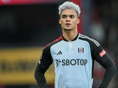 Man Utd muốn chi 25 triệu bảng chiêu mộ Antonee Robinson