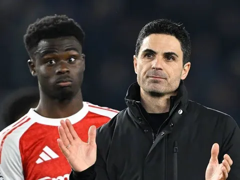 Lý do nước Anh thà nhìn Man City vô địch thay vì Arsenal