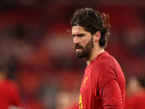 Bài test Galatasaray sẽ định đoạt tương lai khung gỗ Liverpool