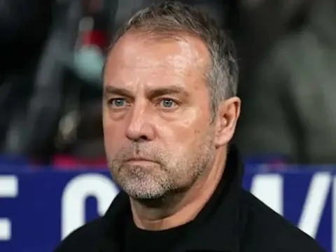 Lý do Barca bay thẳng đến Newcastle đá Champions League