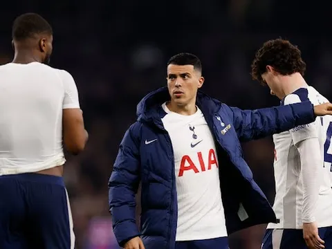 Hàng thủ hớ hênh của Atletico cứu rỗi một Tottenham bế tắc?