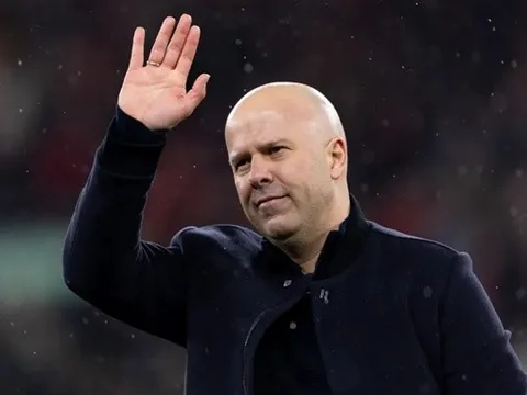 Đón trận 100, Slot săn kỷ lục thắng lịch sử tại Liverpool