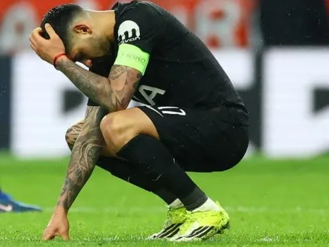 Tottenham mất sạch trụ cột hàng thủ trước đại chiến Liverpool