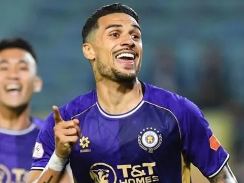 Hoàng Hên sắp tái hợp Nguyễn Xuân Son trên tuyển?