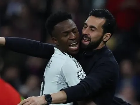 Arbeloa tiết lộ lệnh "cấm pressing" để đánh bại Pep Guardiola