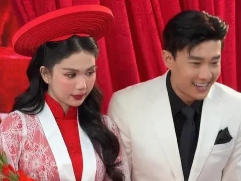 Quốc Trường công khai ảnh cưới với Ngọc Trinh