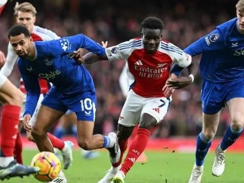 Soi trận Arsenal vs Everton: Pháo thủ củng cố ngôi đầu