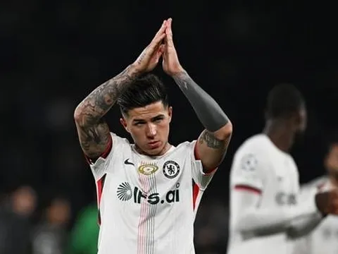 Roy Keane dự đoán Chelsea bật bãi khỏi Top 5 Ngoại hạng Anh