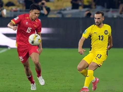 Malaysia lo sốt vó vì án phạt AFC trước ngày đấu Việt Nam