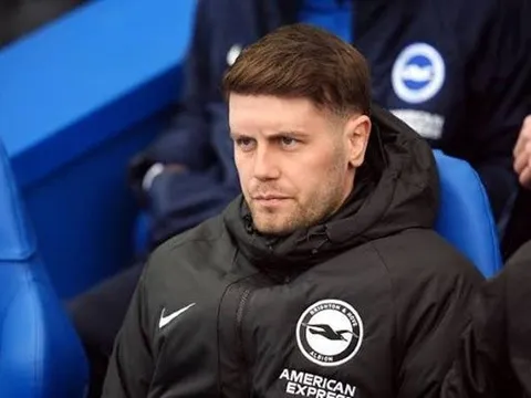 HLV Brighton khen Arsenal xứng đáng vô địch Ngoại hạng Anh