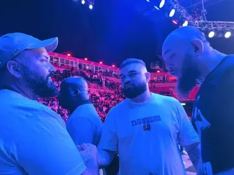 Chuyện hy hữu làng võ: Võ sĩ UFC làm "ông bầu" bất đắc dĩ, se kèo cho khán giả đấu tay trần