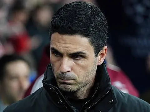 Khối bê tông của Moyes thử thách kiên nhẫn của Arsenal